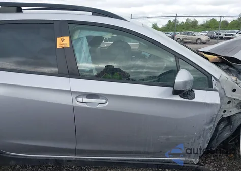 2021 Subaru Crosstrek Premium z USA, uszkodzony, nr VIN JF2GTAPC5M8331242